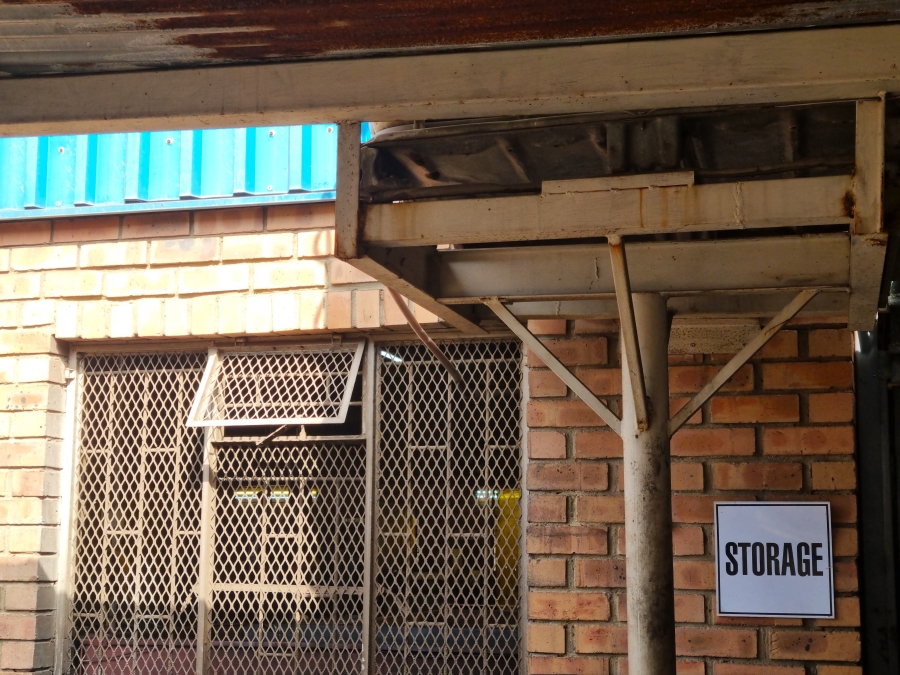 Commercial Property for Sale in Lower Bo-dorp North West